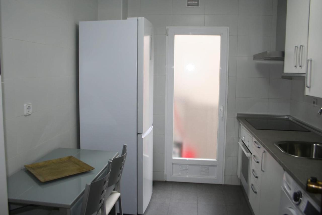 Alojamiento Adelfas Apartment Madrid Exterior photo
